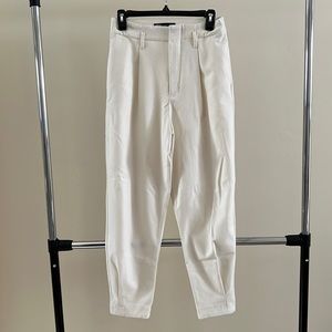 Zara off white dress pants with pleat